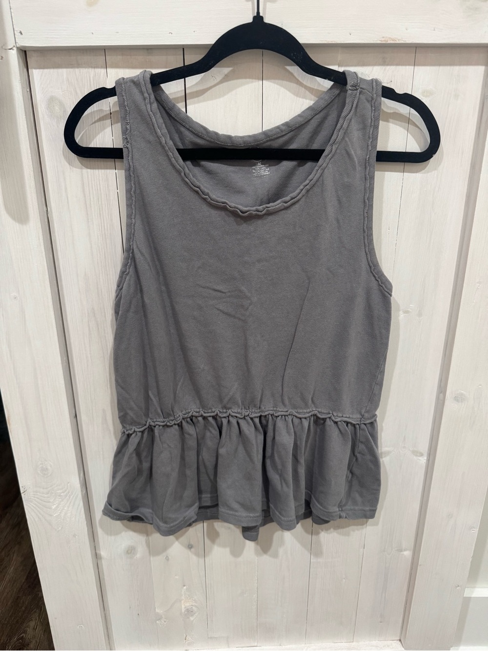 Casual Gray Peplum Tank Top - Relaxed Scoop Neck